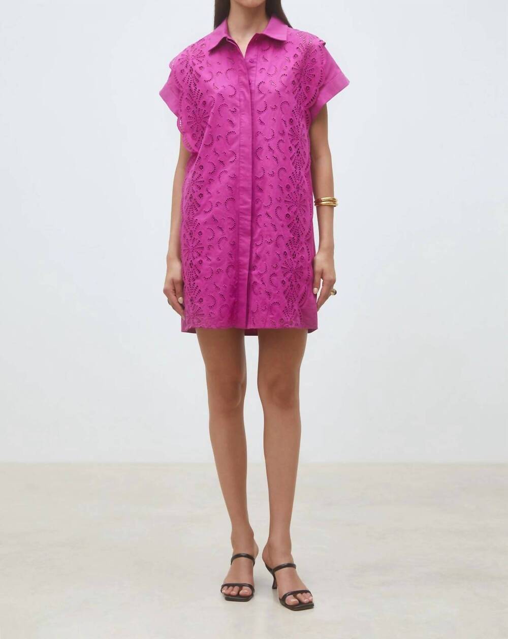 NEW SUNCOO cross short embroidered shirt dress in magenta